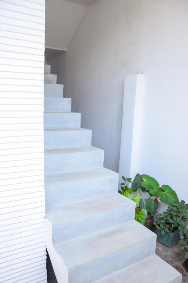 Tharaka Homestay Weligama Eksteriør bilde