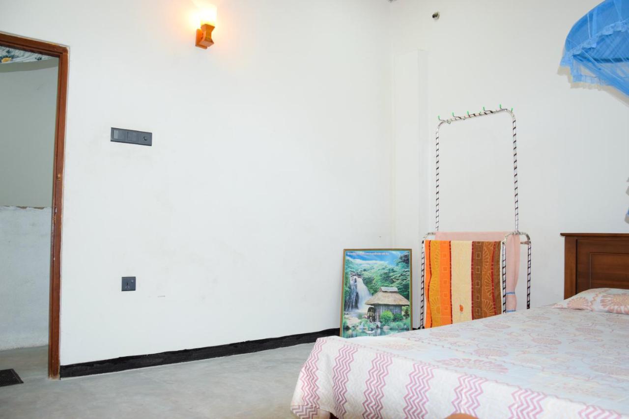 Tharaka Homestay Weligama Eksteriør bilde