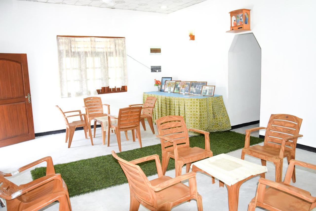 Tharaka Homestay Weligama Eksteriør bilde